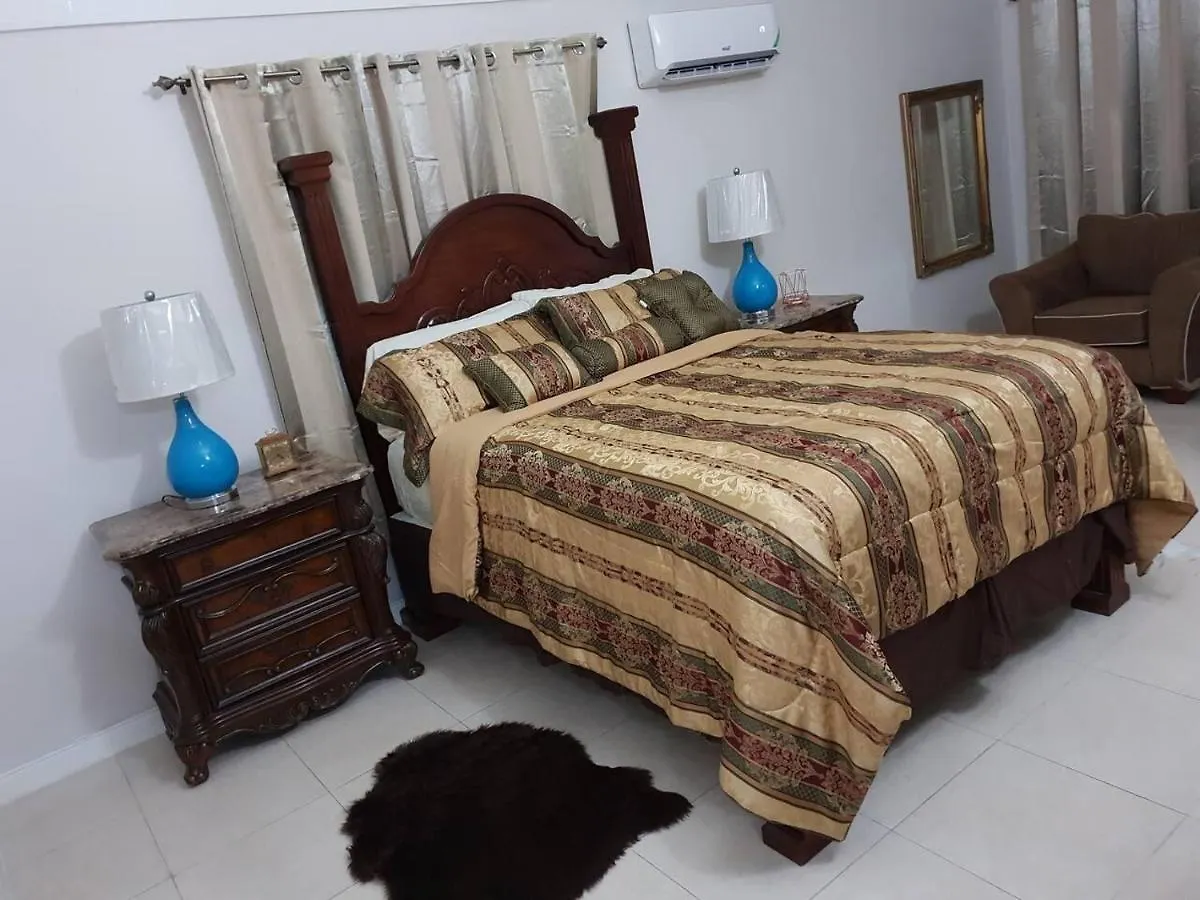 Lovely 2-Bed Apartment In The New Kingston Area Beverly Hills